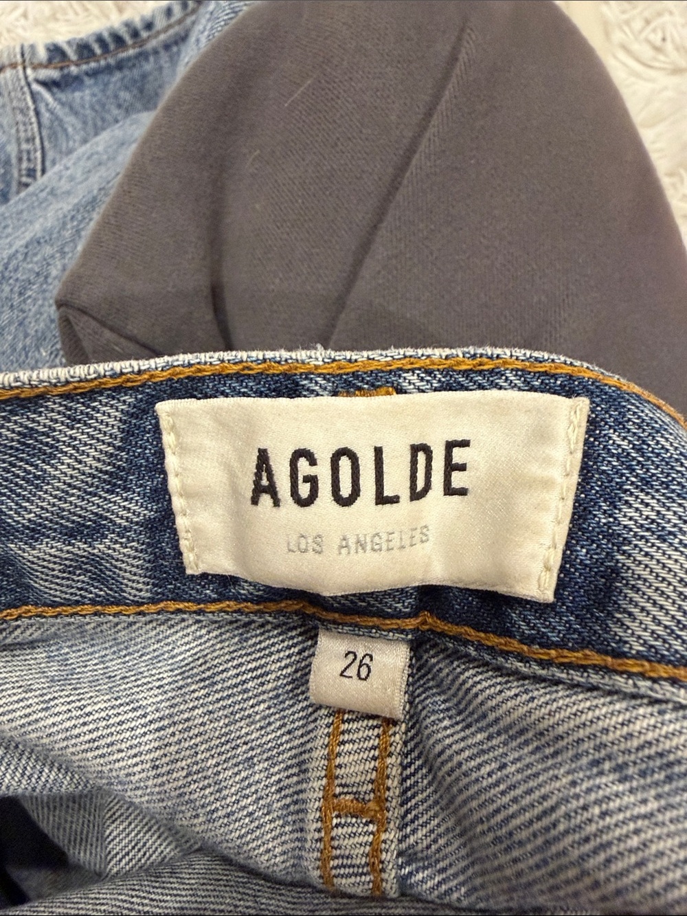 Agolde 90's Pinch Waist Jeans in Navigate size 26 - Picture 6 of 9